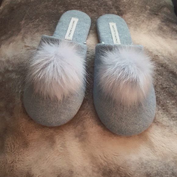 Saks Fifth Avenue Shoes - Saks Fifth Avenue Faux Fur Pom Slippers Blue NWOT